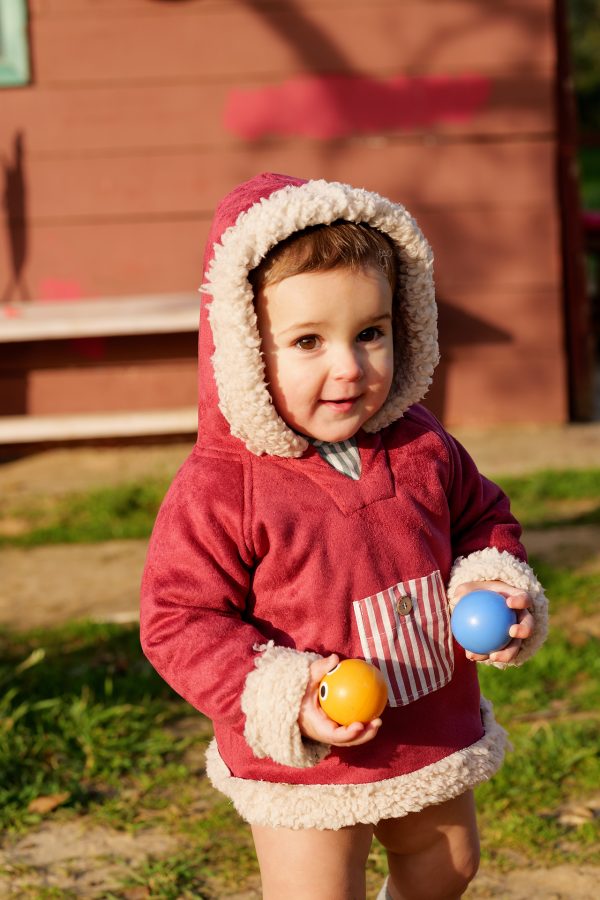 SUDADERA GRANATE BOLSILLO RAYAS NIÑO JOSÉ VARÓN