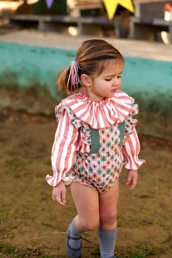 CONJUNTO BLUSA Y PETO ÉTNICO NIÑA JOSÉ VARÓN