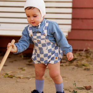 CONJUNTO DAMERO NIÑO JOSÉ VARÓN