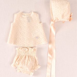 CHAMBRITA BORDADA BEBÉ