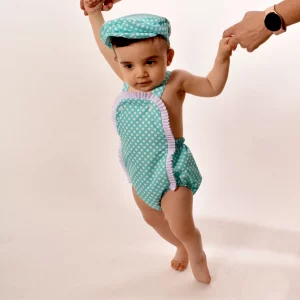 Ranita Verde Lunares Con Gorra Modelo Carlos